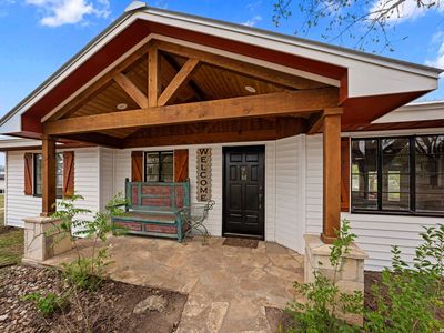 1094 Harper Road