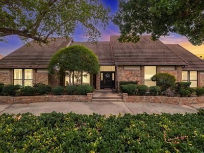 Property at 923 Wellington Dr, Duncanville, TX