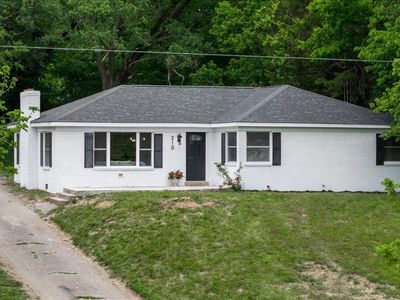 210 Helm St