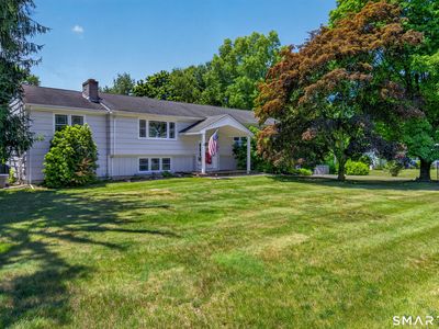 16 Williamsburg Drive