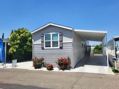 415 N Akers Rd #126