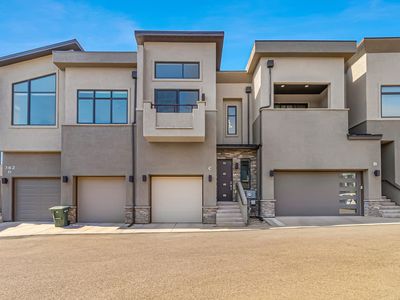 382 W Ridges Blvd Unit C