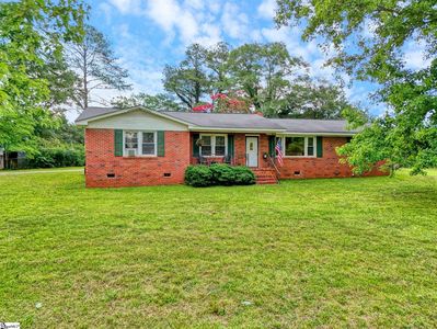 202 Saluda Dr