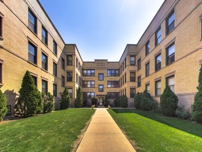 4821 N Kimball Ave #3