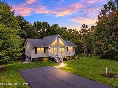 7 Vista Dr