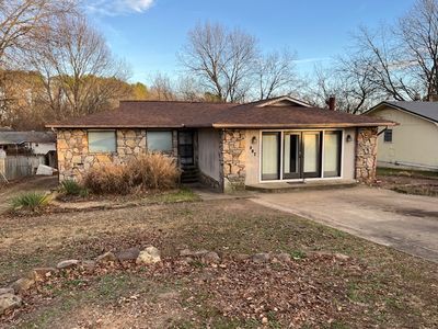 307 Prestonwood St