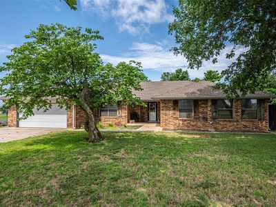 1231 S Chuckwagon Dr