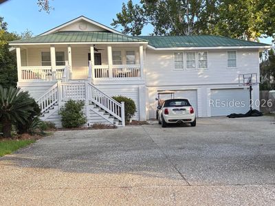 4 Big Oak St
