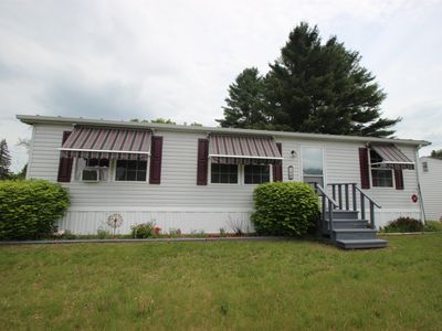 8 E. Parkside Terrace