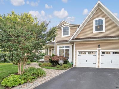 1435 Horseshoe Drive