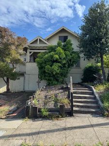 927 Carolina Street