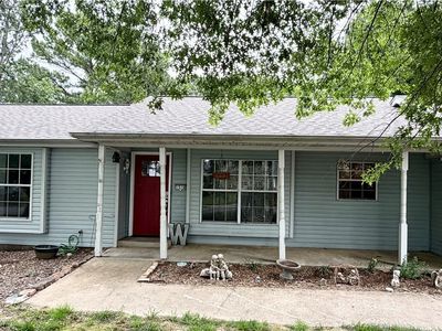 Property at 1519 Lancelot St, Lowell, AR