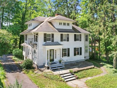 213 Dearborn Pl