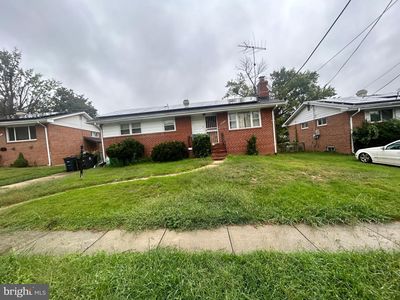 2533 Fairhill Dr