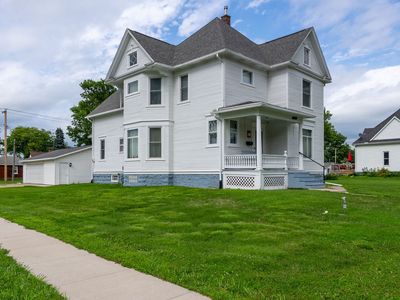 Property at 602 7th St, Durant, IA
