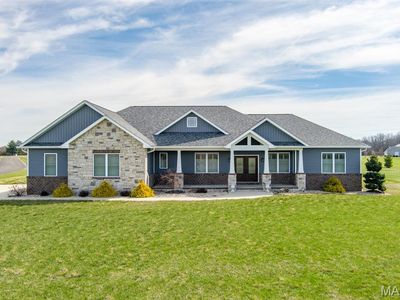 6602 Golden Raintree