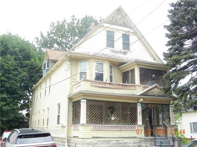 48 Dirkson Ave Floor 3