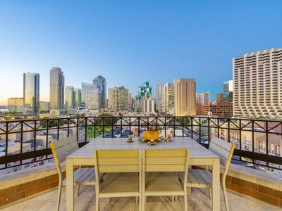 500 W Harbor Dr Unit 1303