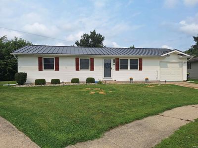 16 Topaz Dr