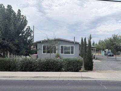 2278 W Henderson Avenue