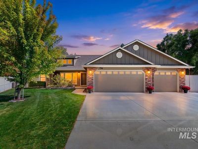 756 E Wild Lilac Ct