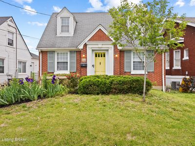 111 E Tenny Ave