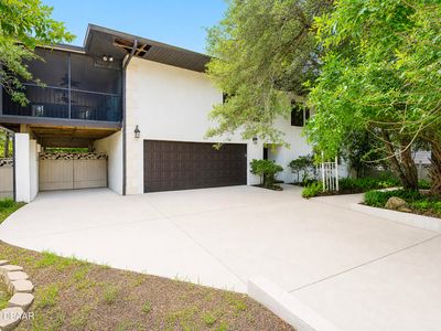 40 Concord Dr