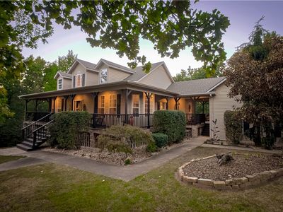 4 Jedburgh Ln