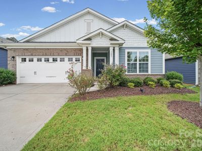 7203 Chrysanthemum Rd