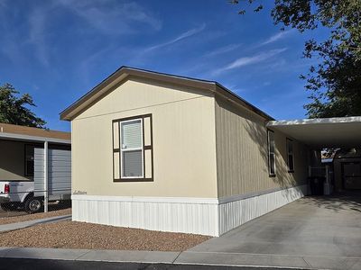 367 W Buffalo Cir SE