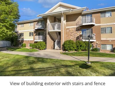 1303 N Riverside Ave #32