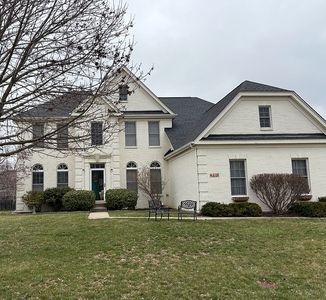 4276 Honeysuckle Ln