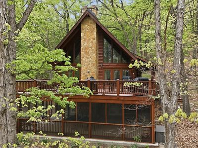 355 Hemlock Ct