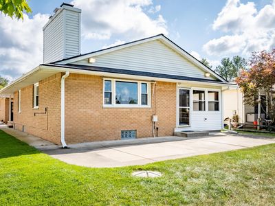 2615 Woodland Cove Dr