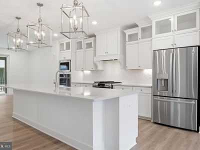 128B Locke St