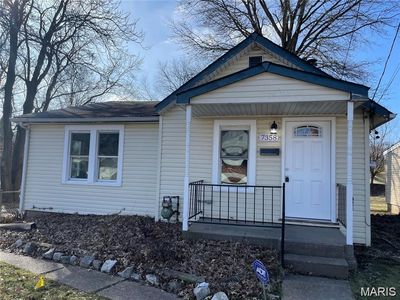 7358 Jenwood Ave