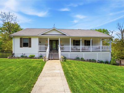 1208 Jarva Ln