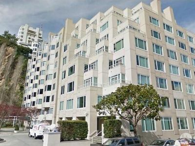 220 Lombard St APT 414