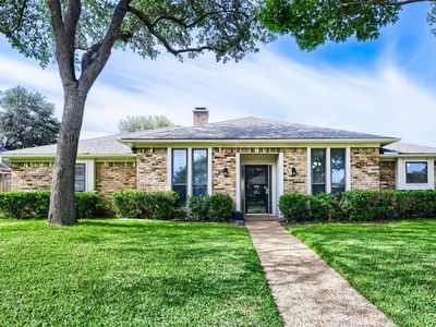 1202 E Berkeley Dr