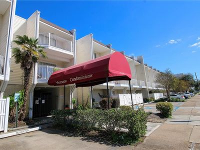 3805 Houma Blvd #219A