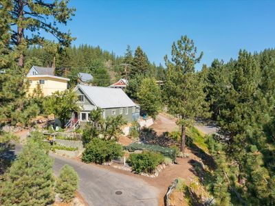 Property at 10008 High St, Truckee, CA