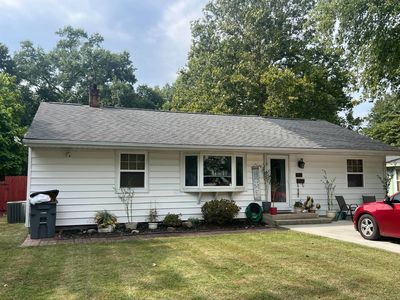 Property at 325 Ellison St, Carlinville, IL