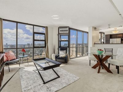 930 Kaheka St APT 3205