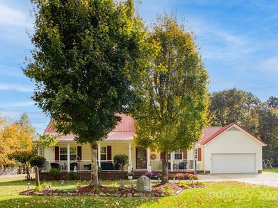 1032 Highland Woods Dr