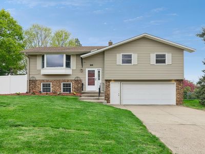 Property at 631 Greenway Ave N, Oakdale, MN