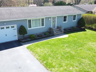 579 Mill Rd
