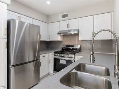 3144 Tarpon Dr Unit 204