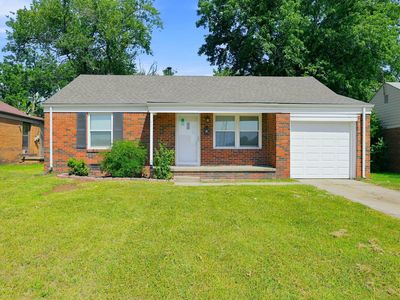 641 S Apache Dr
