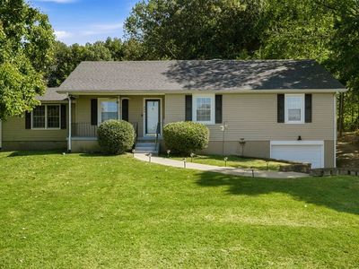 404 N Lucas Rd