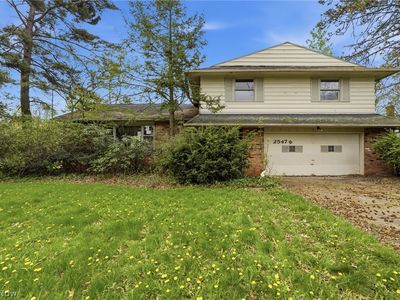 Property at 25478 Maidstone Ln, Beachwood, OH